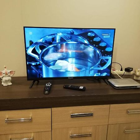 ルダ・シロンスカApartament Dwupokojowy O Wysokim Standardzieアパートメント エクステリア 写真